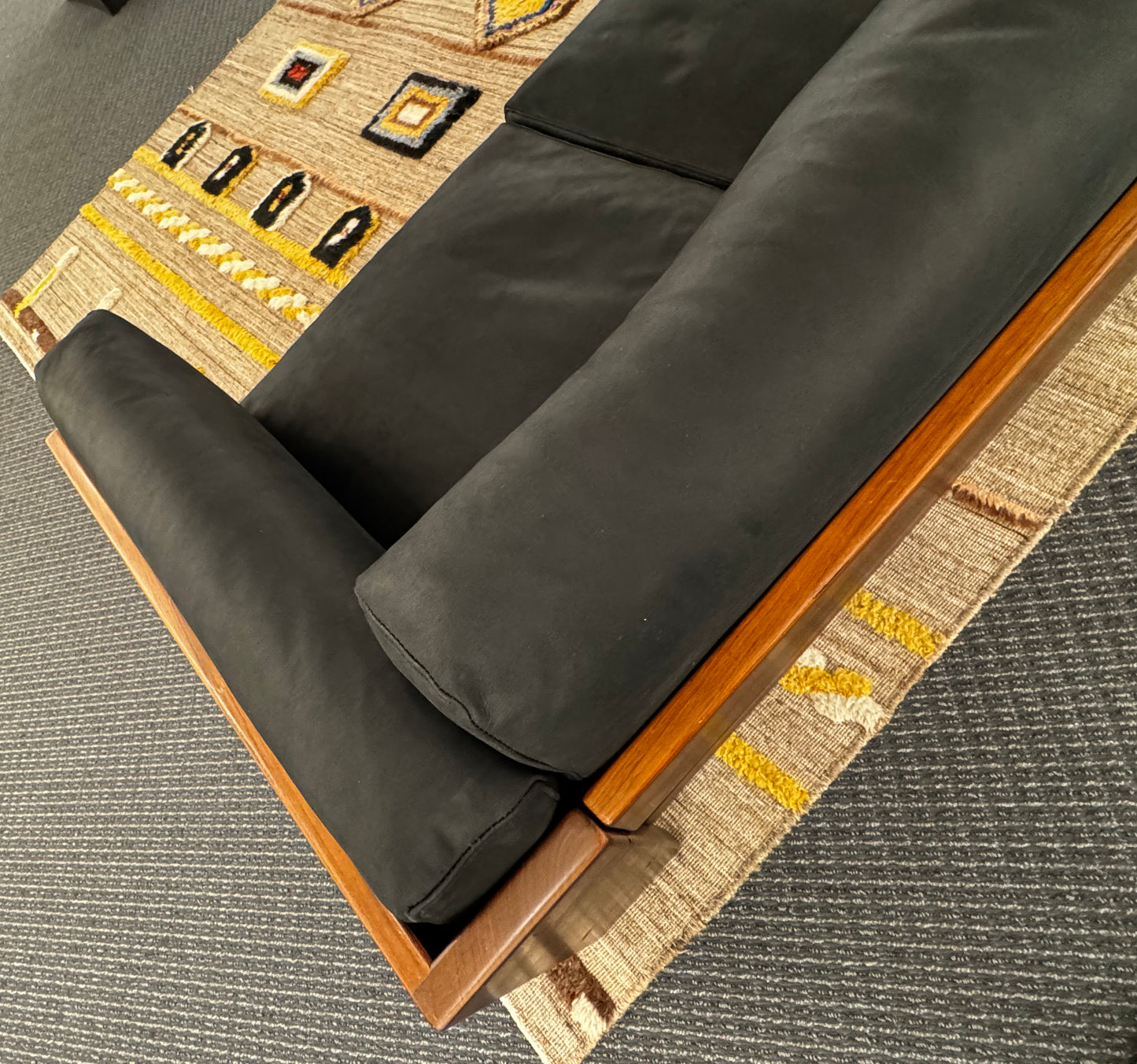 Afra & Tobia Scarpa 4 Seater Bastiano Couch