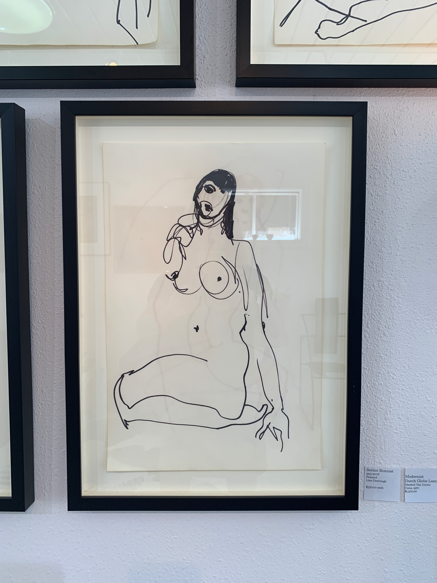 Serine bonnist line drawing